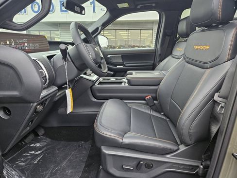New 2025 Ford Expedition Tremor image 13