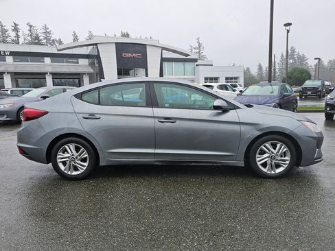 Used 2019 Hyundai Elantra SEL image 8