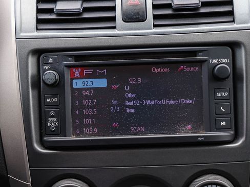 Used 2013 Toyota Corolla S FWD image 15