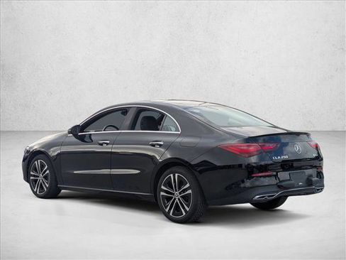 Used 2025 Mercedes-Benz CLA 250 4MATIC image 7