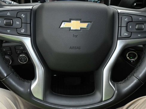 Used 2025 Chevrolet Silverado 2500 LT w/ Convenience Package AWD/4WD image 20