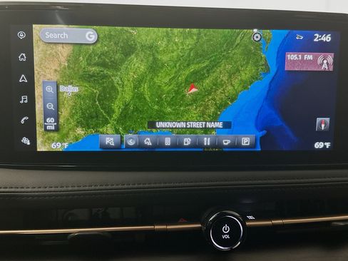 Used 2023 Nissan Ariya FWD image 22