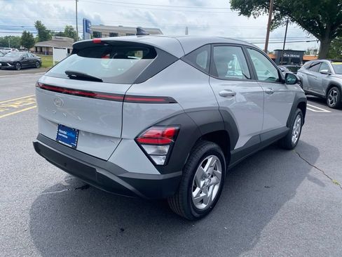 Certified 2024 Hyundai Kona SE AWD/4WD image 4