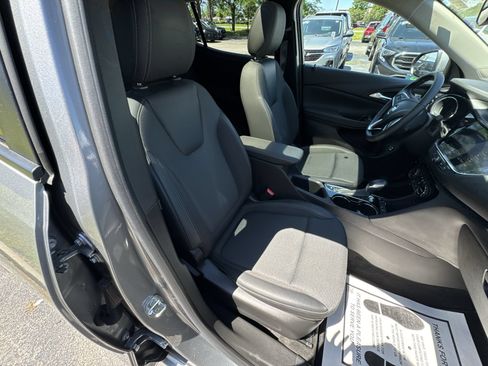 Certified 2023 Buick Encore GX Select w/ Experience Buick Package FWD image 28