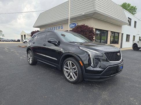 Used 2019 Cadillac XT4 Sport image 1