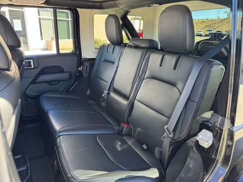 Used 2022 Jeep Wrangler Unlimited Rubicon 4xe w/ Cold Weather Group image 28