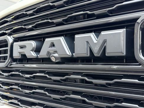 Used 2024 RAM 3500 Limited image 15
