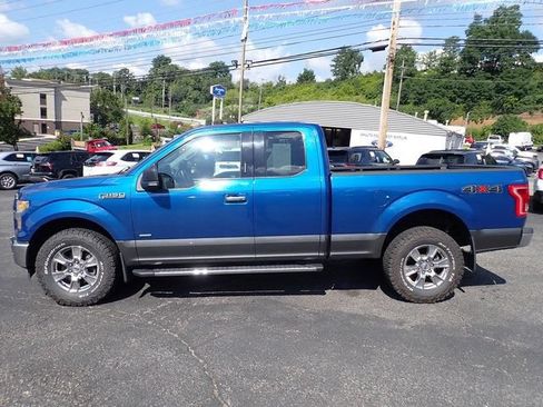 Used 2017 Ford F150 XLT w/ Equipment Group 302A Luxury AWD/4WD image 2