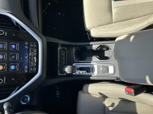 Used 2023 Subaru Ascent Premium w/ Convenience Package AWD/4WD image 22