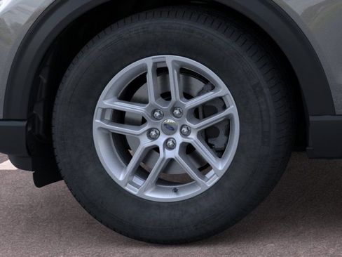 New 2026 Ford Explorer Active RWD image 19