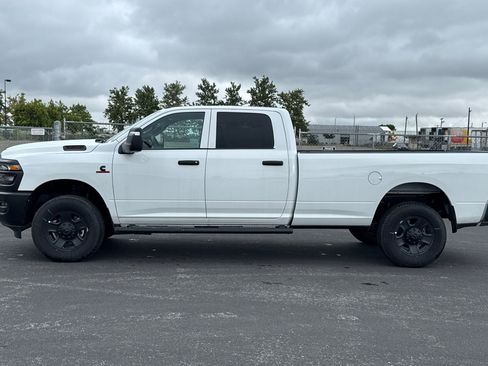 New 2026 RAM 3500 Tradesman AWD/4WD image 6