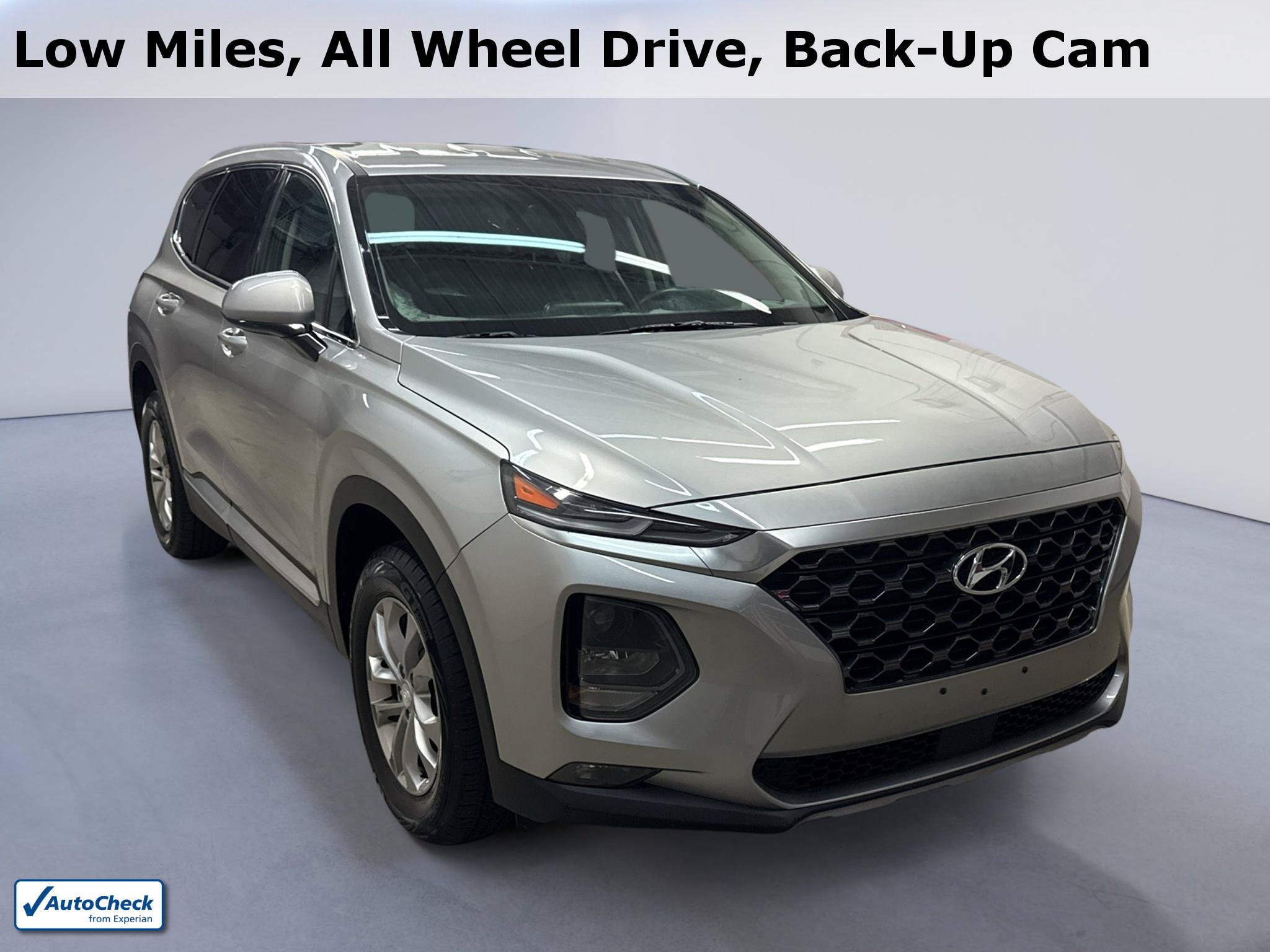 Used 2020 Hyundai Santa Fe SEL AWD/4WD image 1