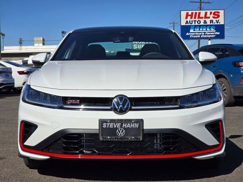 New 2026 Volkswagen Jetta GLI Autobahn image 8
