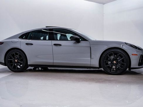 New 2026 Porsche Panamera 4 image 9