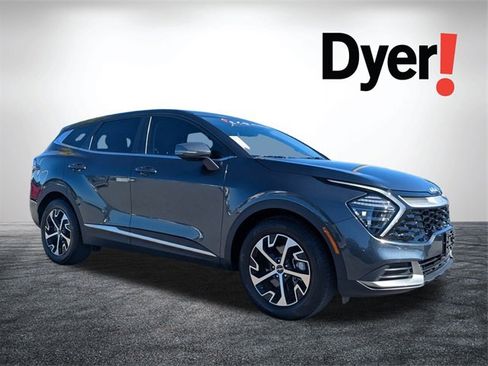 Certified 2025 Kia Sportage EX image 1