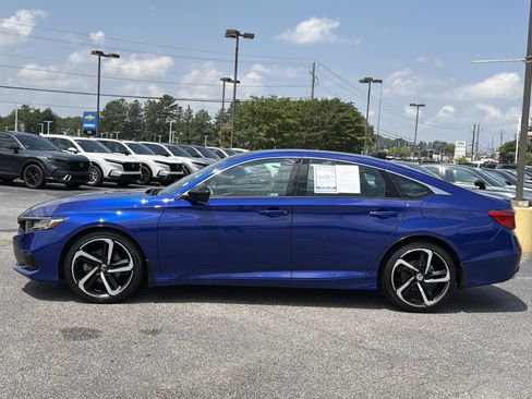 Used 2022 Honda Accord Sport image 2