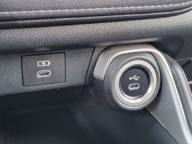 Used 2024 Toyota Grand Highlander AWD image 16