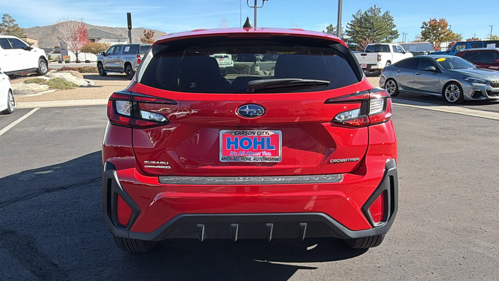Used 2025 Subaru Crosstrek 2.0i AWD/4WD image 4