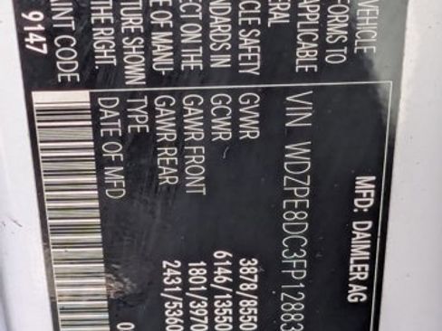 Used 2015 Mercedes-Benz Sprinter 2500 image 23