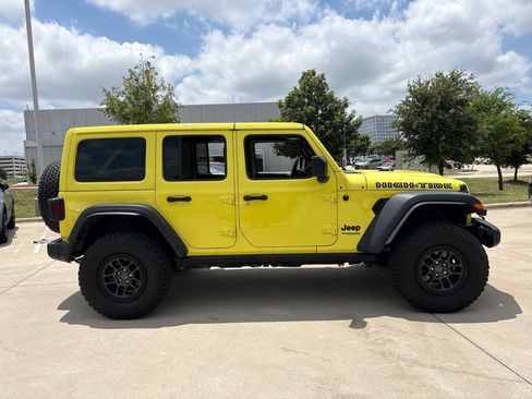 Used 2022 Jeep Wrangler Unlimited Sport AWD/4WD image 4