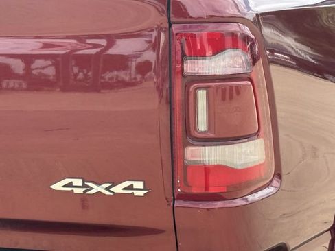Used 2022 RAM 1500 Limited w/ Body Color Bumper Group AWD/4WD image 8
