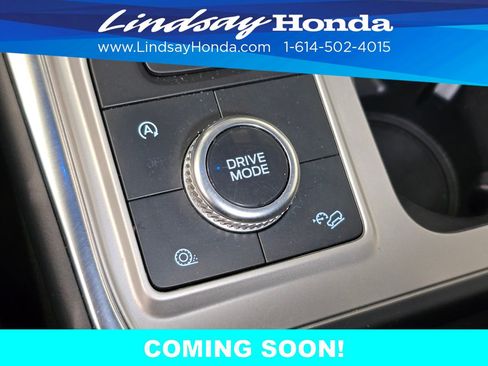 Used 2021 Ford Explorer XLT w/ Equipment Group 202A AWD/4WD image 21