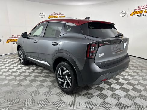 New 2026 Nissan Kicks SV image 3