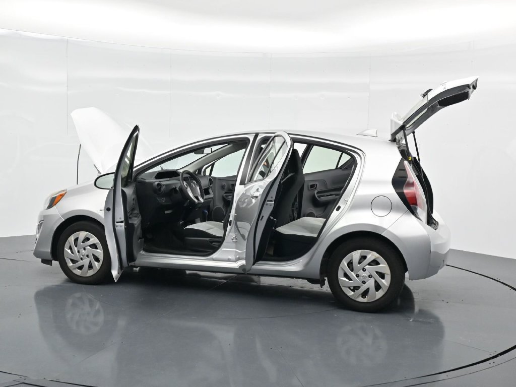 Used 2016 Toyota Prius C One FWD image 42