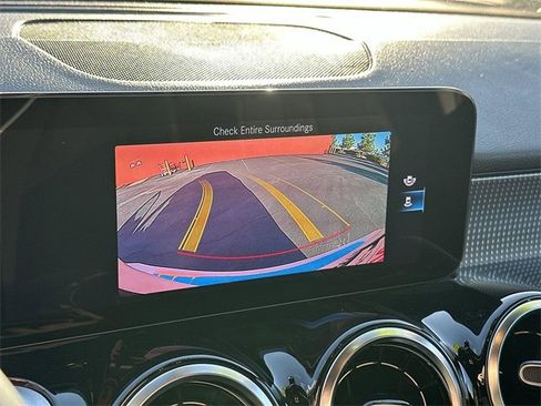 Used 2023 Mercedes-Benz GLB 250 GLB 250 image 13