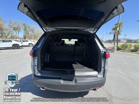 Certified 2023 Chevrolet Traverse RS w/ LPO, Cargo Package AWD/4WD image 31