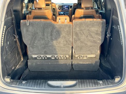 Used 2018 Chrysler Pacifica Limited w/ Tire & Wheel Group image 34