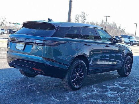 Used 2026 Land Rover Range Rover Velar Dynamic SE AWD/4WD image 3
