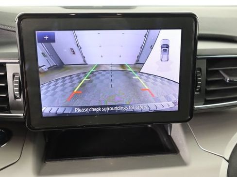 Certified 2022 Ford Explorer XLT w/ Equipment Group 202A image 50