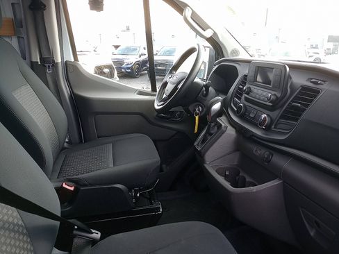 Used 2024 Ford Transit 250 Low Roof w/ Exterior Upgrade Package image 7