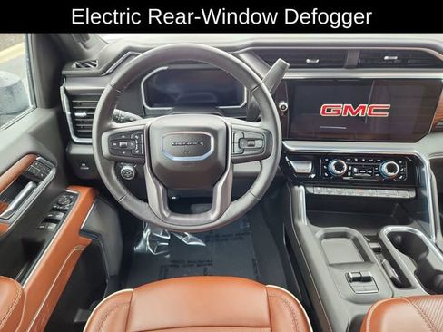 Used 2026 GMC Sierra 2500 Denali Ultimate image 23