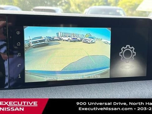 Used 2025 Nissan Kicks SV w/ SV Premium Package image 16