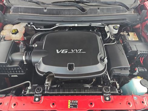 Used 2021 Chevrolet Colorado LT w/ Safety Package RWD image 33