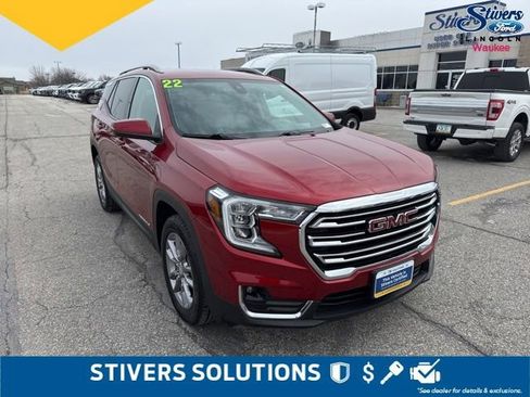 Used 2022 GMC Terrain SLT image 3