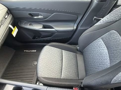 New 2026 Nissan Sentra SV w/ SV Convenience Package FWD image 12