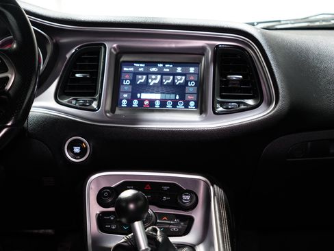 Used 2019 Dodge Challenger R/T image 12