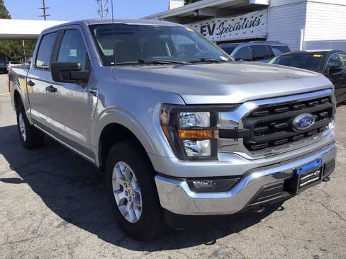 Used 2023 Ford F150 XLT AWD/4WD image 2