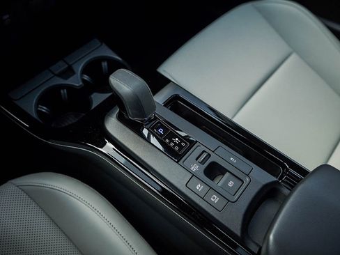 New 2026 Toyota Prius Limited image 27