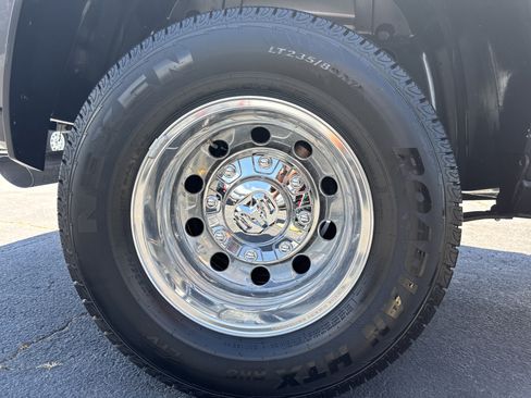New 2026 RAM 3500 Big Horn AWD/4WD image 19