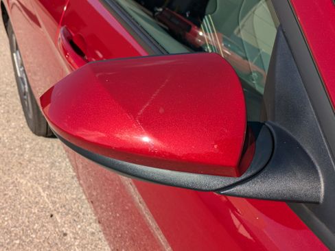 Used 2025 Hyundai Elantra Blue image 12