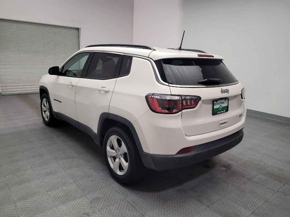 Used 2018 Jeep Compass Latitude w/ Popular Equipment Group FWD image 5