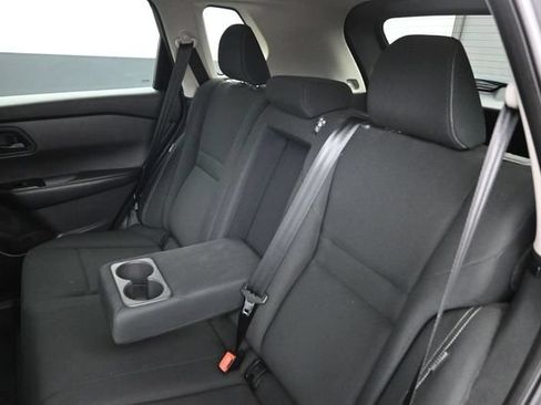 Used 2024 Nissan Rogue S AWD/4WD image 24