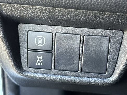 Used 2021 Honda Accord LX image 29