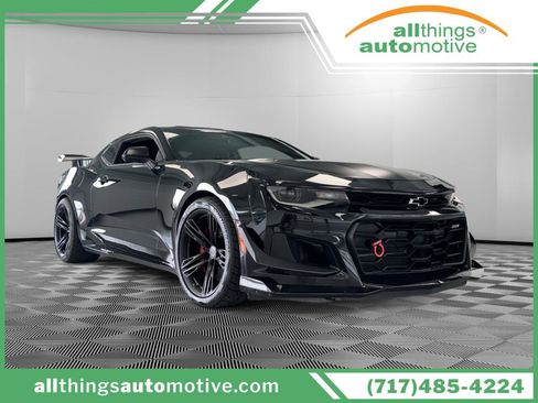 Used 2018 Chevrolet Camaro ZL1 RWD image 1