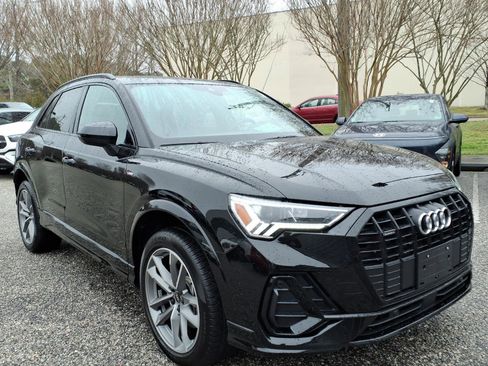 Used 2025 Audi Q3 2.0T Premium AWD/4WD image 3