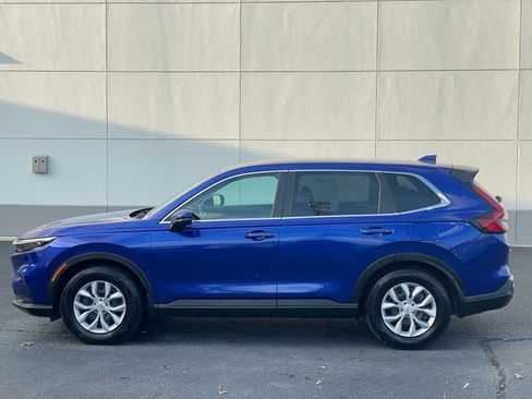 Certified 2025 Honda CR-V LX image 2